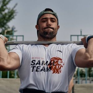 Леонид Переверзник